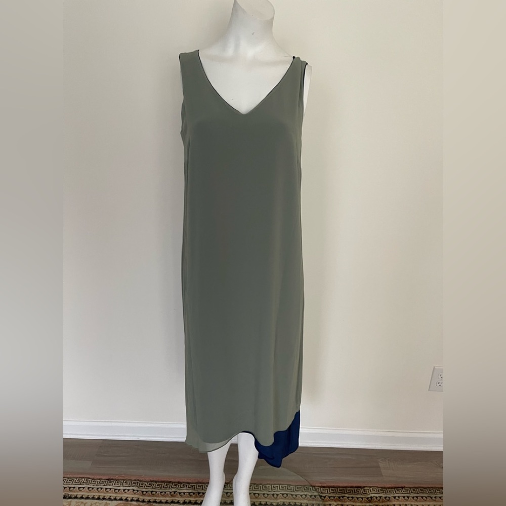 NWT logo By Lori Goldstein Satin & Chiffon Reversible